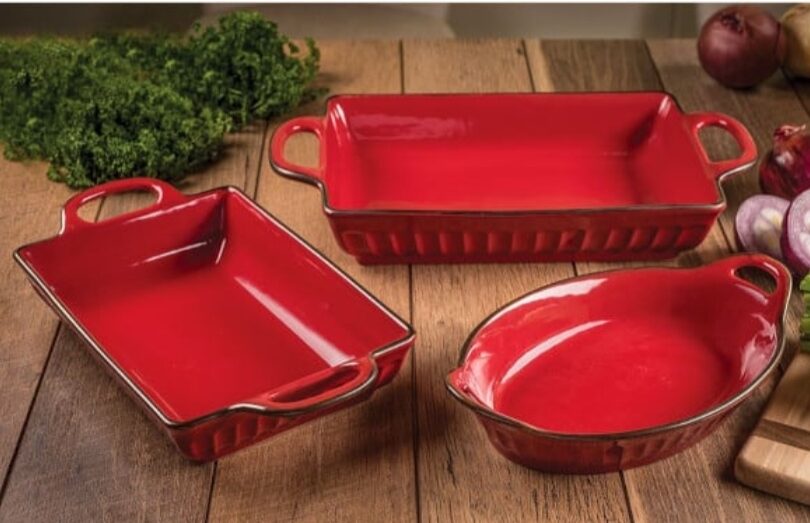 Screenshot_20221107-131434_Samsung-Internet-e1673011125125.jpg Fluted Oven Proof Bakeware Set Red – 3 Piece - Image 1
