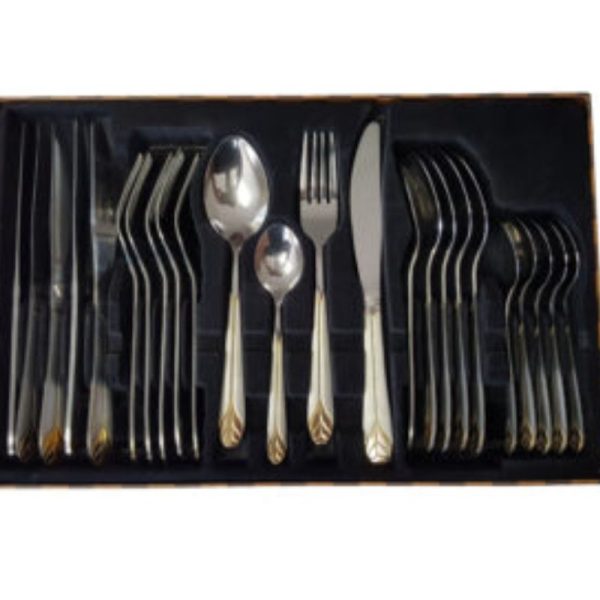 24 Piece Cutlery Set
